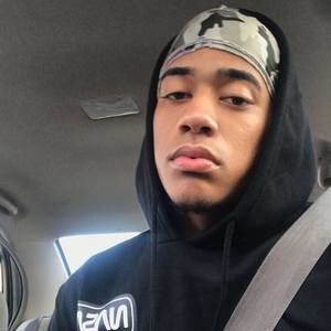 Meet your Posher, Noel